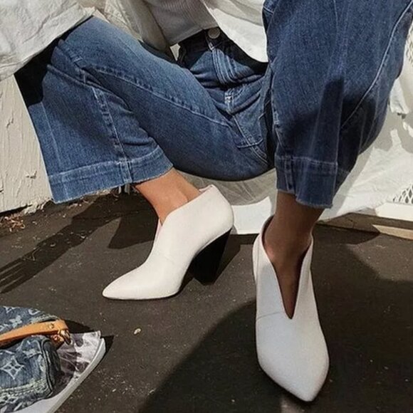 PAIGE Emi Ankle Boots Ivory - Picture 1 of 3